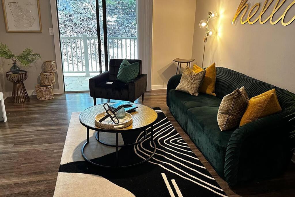 High-End On A Budget At Truist Park Atlanta Eksteriør bilde